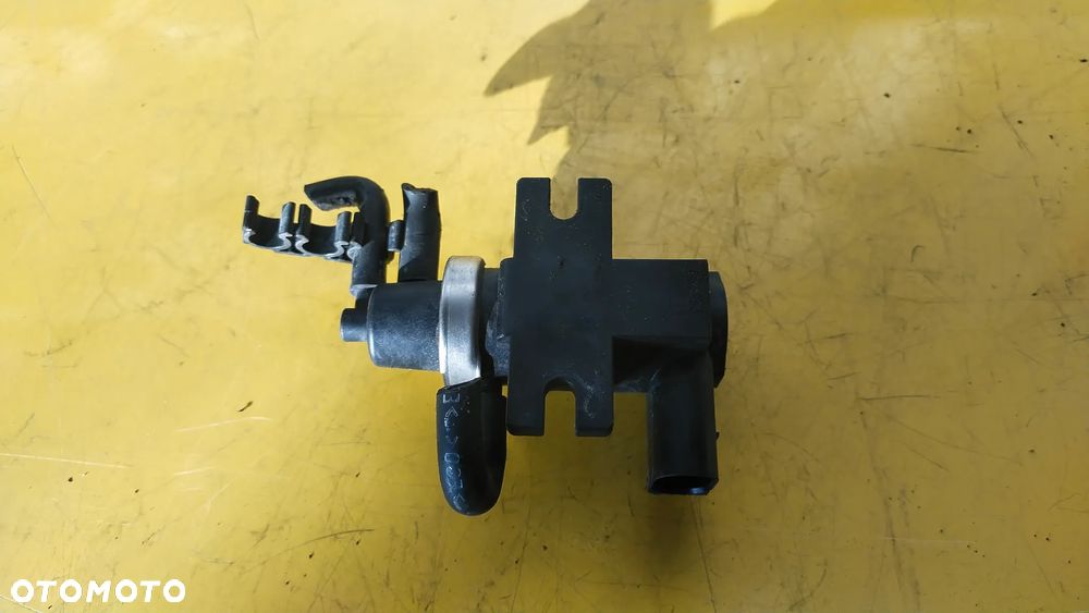 Volkswagen OE 1J0906627 elektrozawór - 2