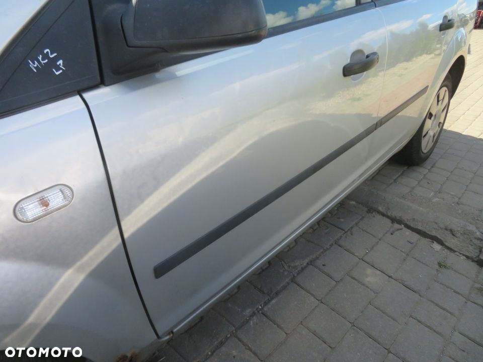 DRZWI PRZEDNIE LEWE FOCUS II MK2 KOMBI O3  MOONDUST SILVER FORD 2004-2008 - 2