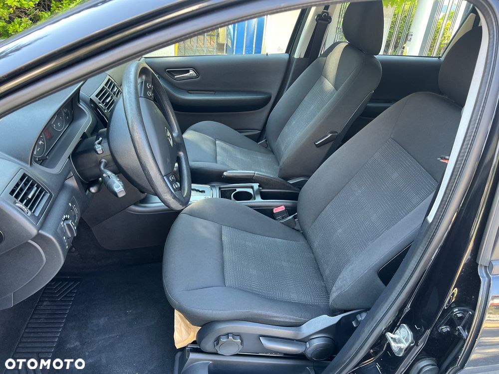 Mercedes-Benz Klasa A 150 Autotronic Avantgarde - 24