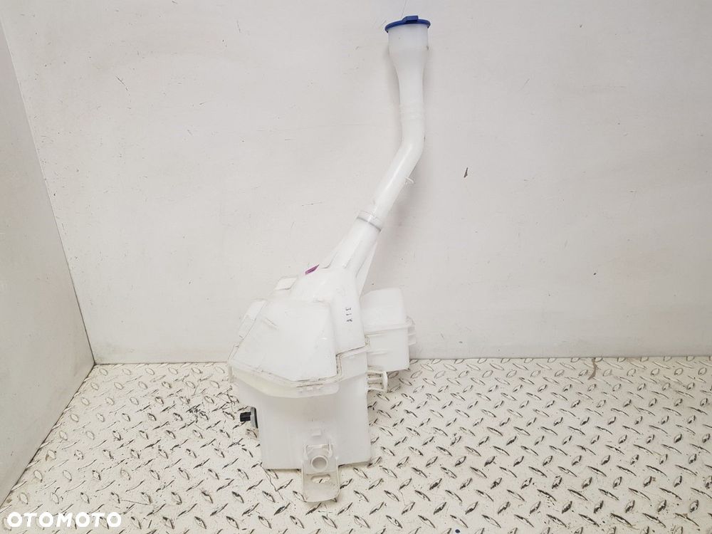 ZBIORNICZEK SPRYSKIWACZY KIA SORENTO IV 4 20-25 98610-P2500  98610-P2600 - 1