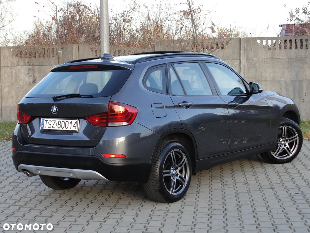 BMW X1 xDrive18d - 10