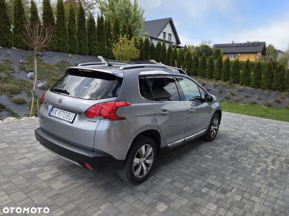 Peugeot 2008 - 7