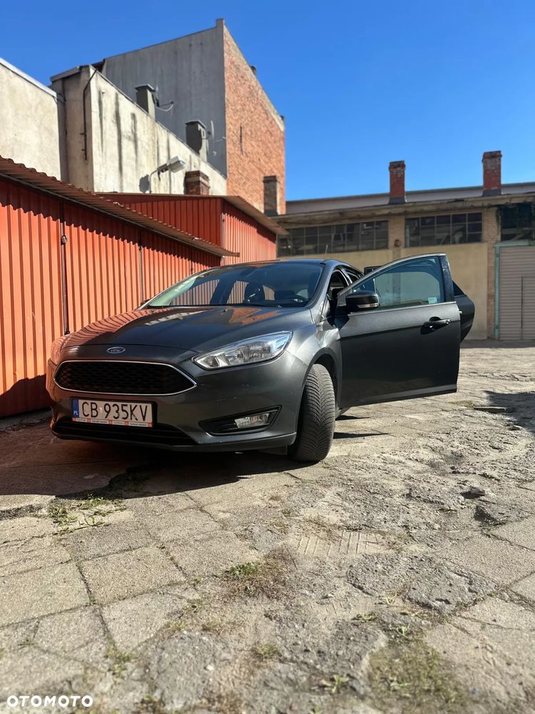 Ford Focus 1.5 EcoBoost Trend ASS - 17