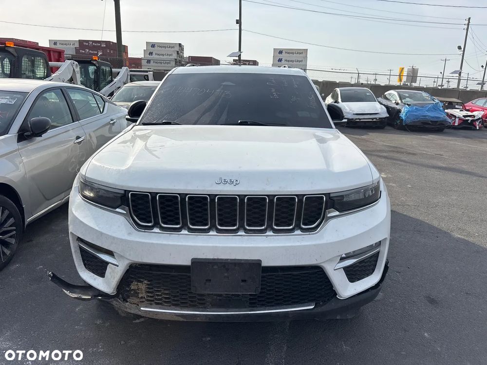 Jeep Grand Cherokee - 4