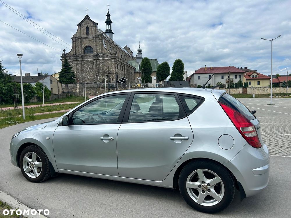 Hyundai i30 1.6 CRDi Comfort - 3