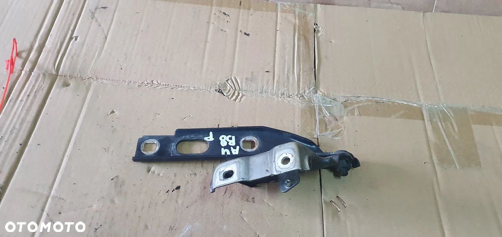 Zawias maski prawy przód przedni Audi A4 B8 lift 8K0823302D - 4