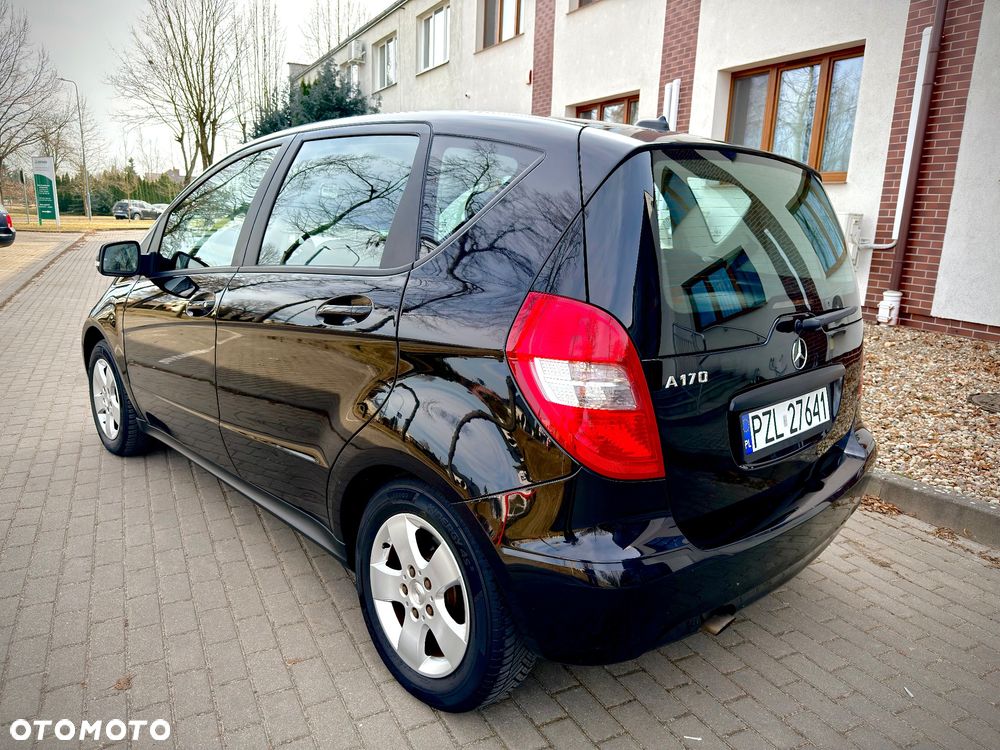 Mercedes-Benz Klasa A 170 BlueEFFICIENCY Elegance - 13