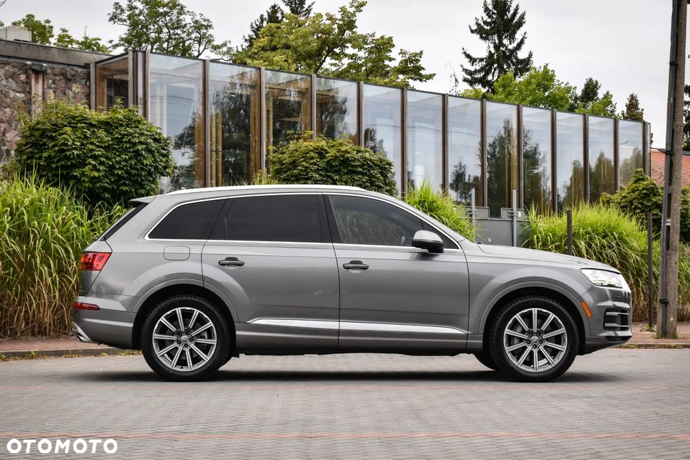 Audi Q7 - 5