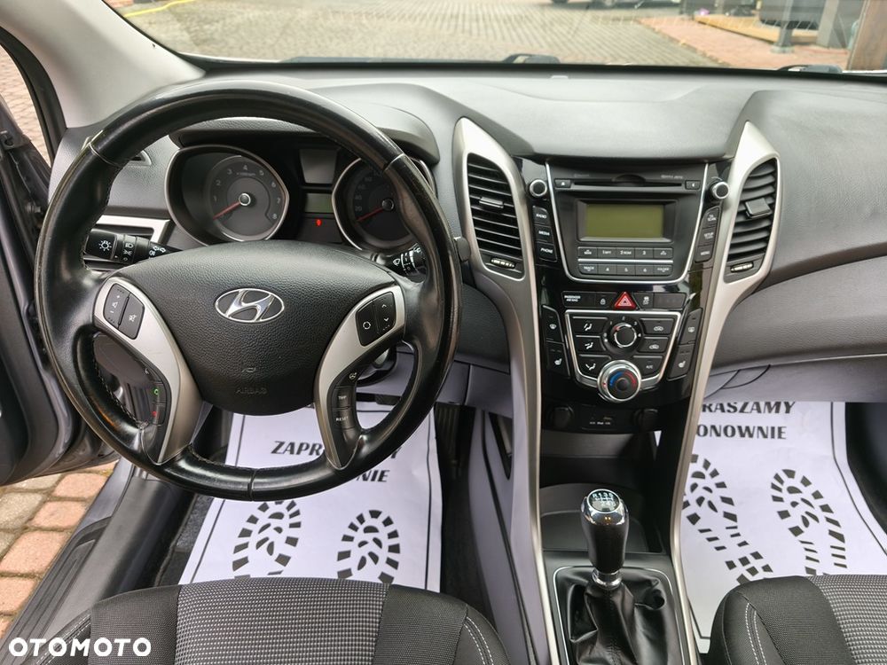 Hyundai i30 1.4 Trend - 24