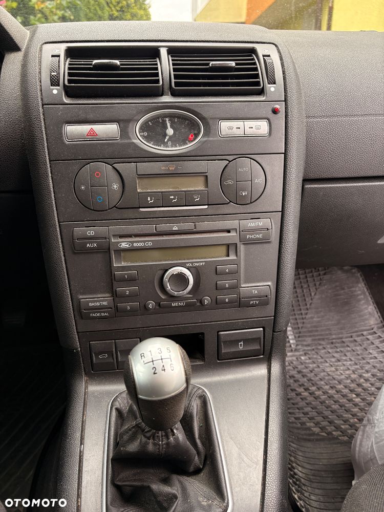 Ford Mondeo 2.0 TDCI X - 2