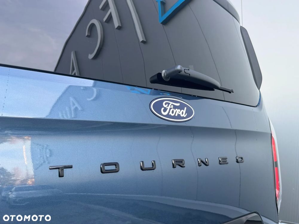 Ford Tourneo Custom 2.0 EcoBlue 320 L2 Titanium - 10