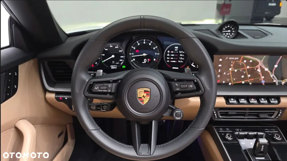 Porsche 911 Carrera PDK - 9