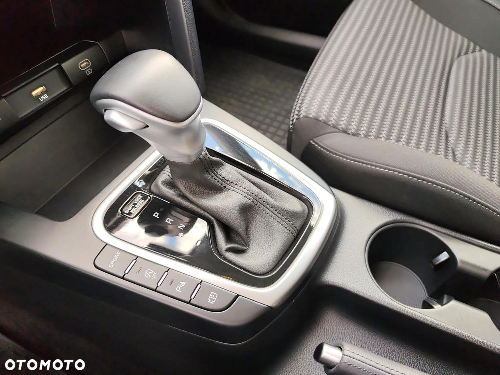 Kia XCeed 1.5 T-GDI M DCT - 14