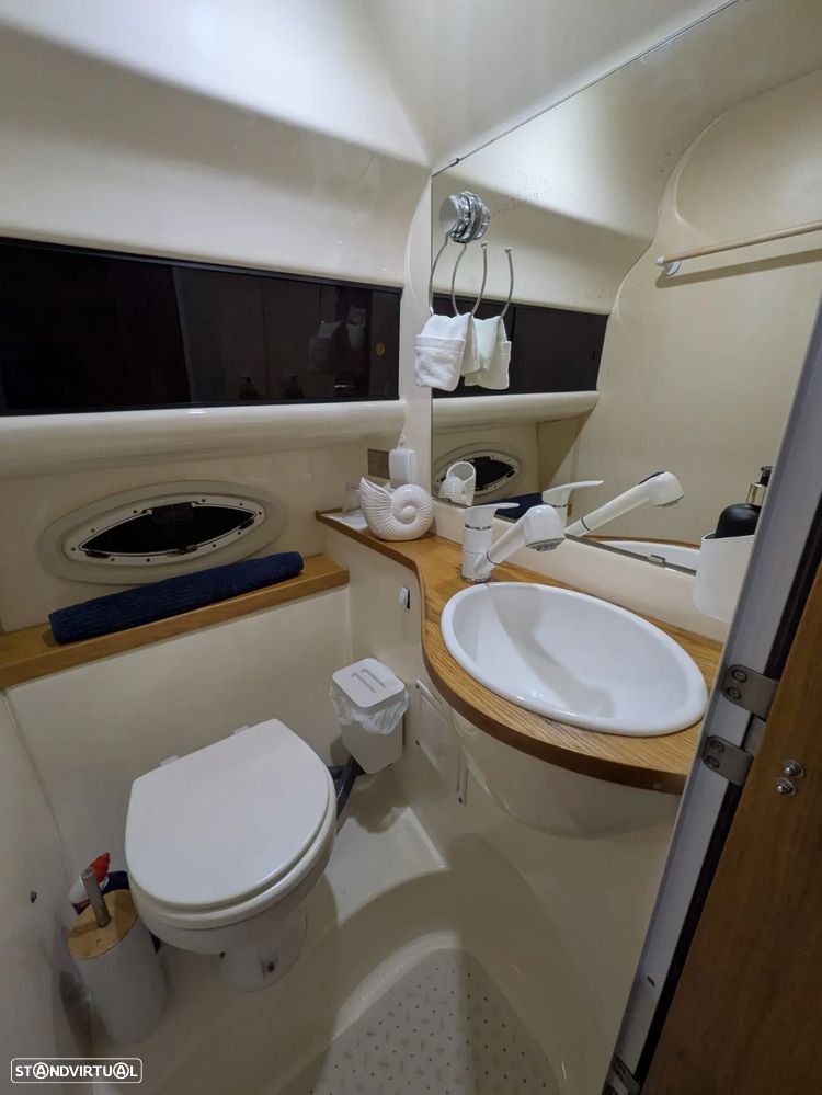 Bayliner Cruiser 285 - 9