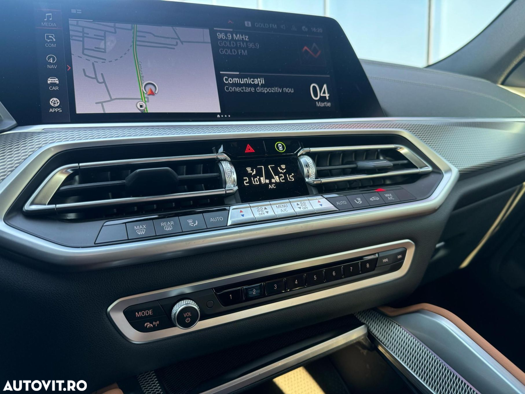 BMW X6 xDrive40i AT MHEV - 24
