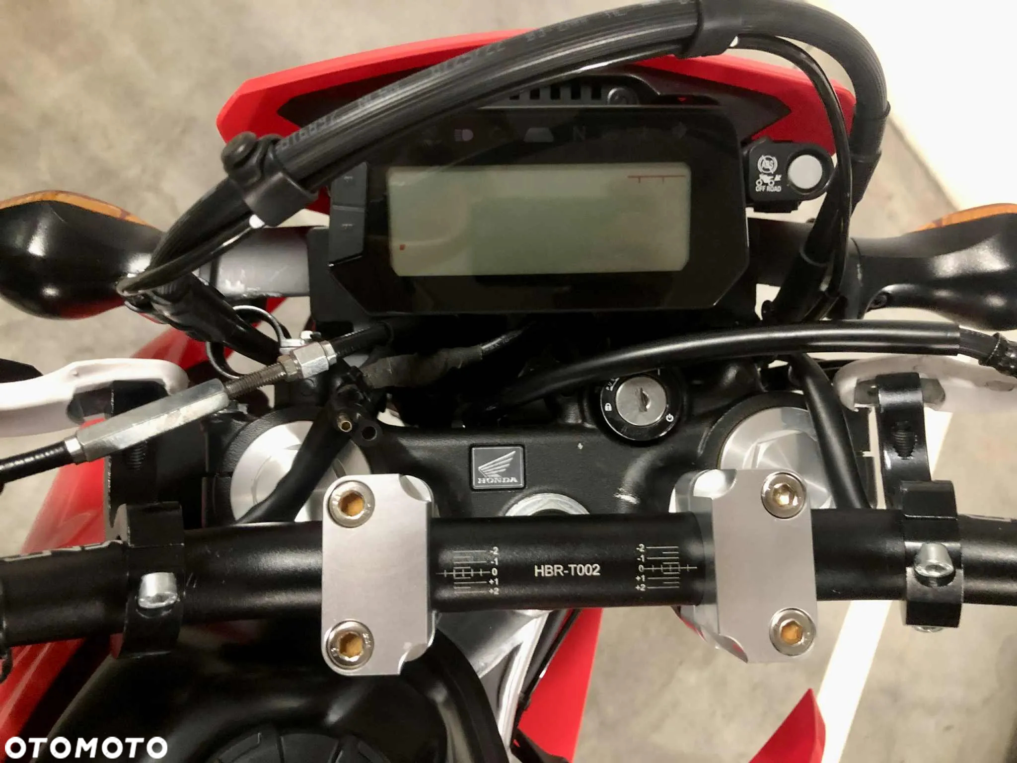 Honda CRF - 16