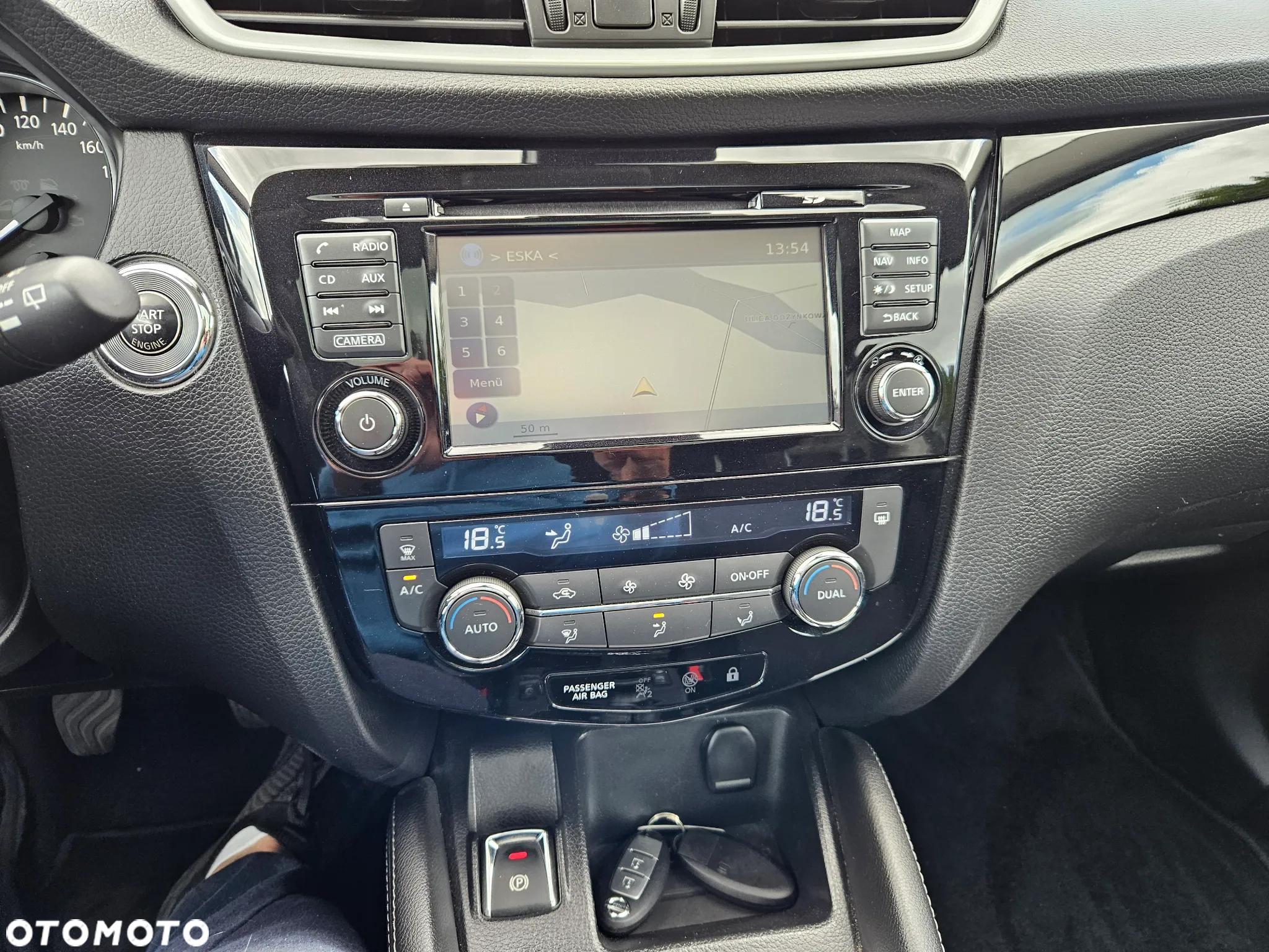 Nissan Qashqai 1.2 DIG-T N-Connecta EU6 - 20