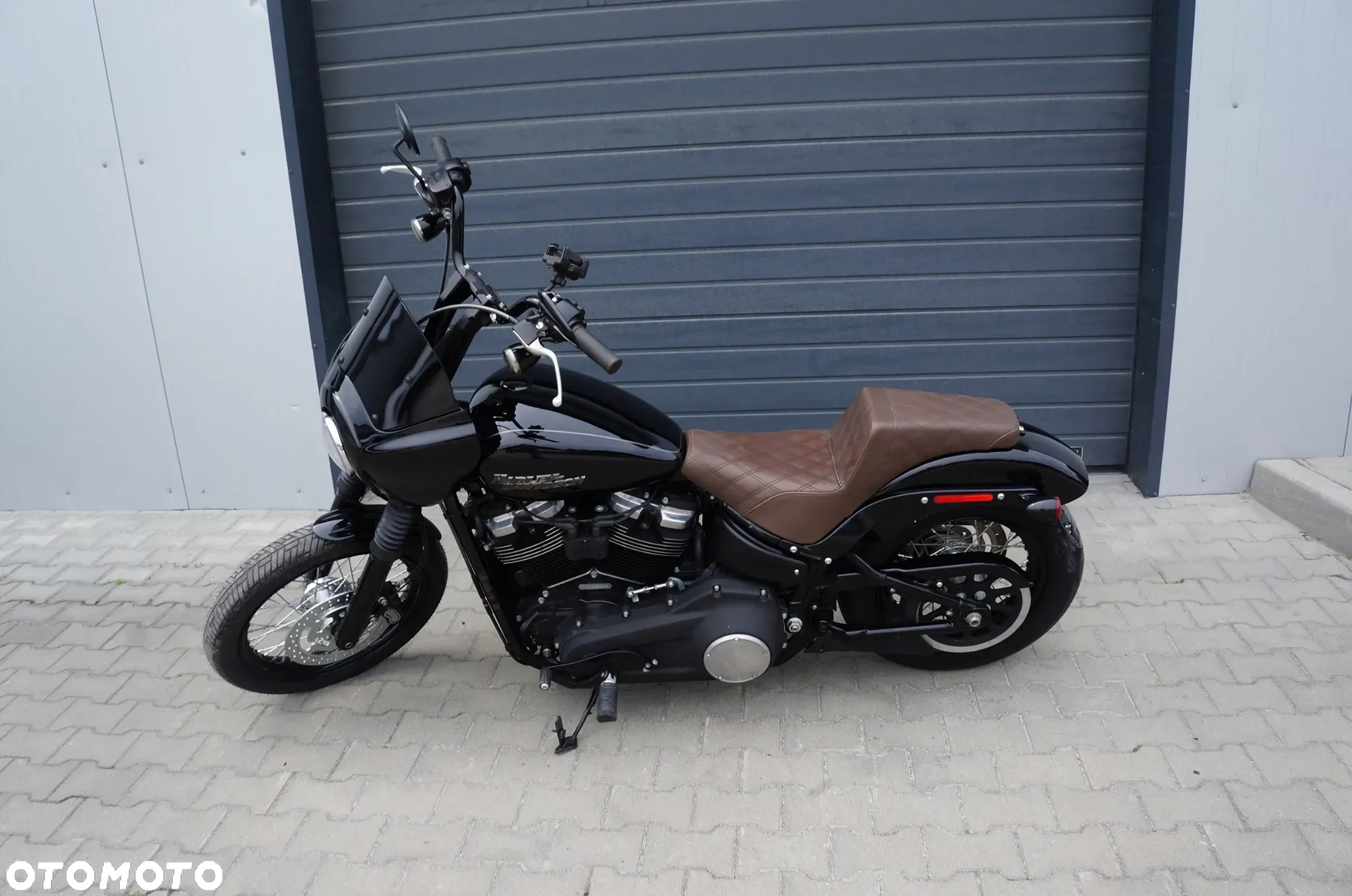 Harley-Davidson Softail Street Bob - 4