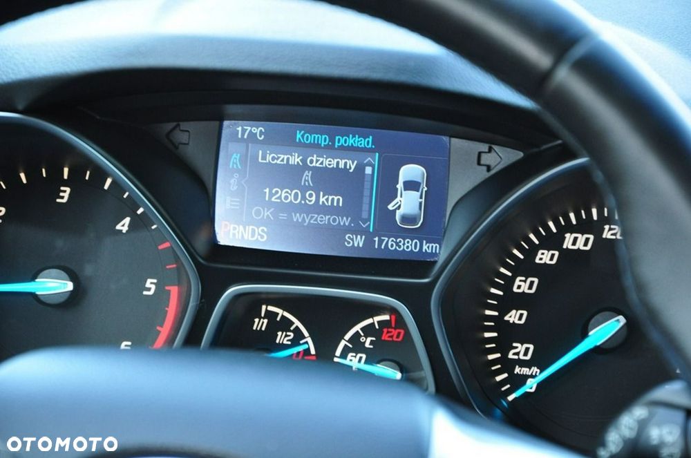 Ford Kuga - 37