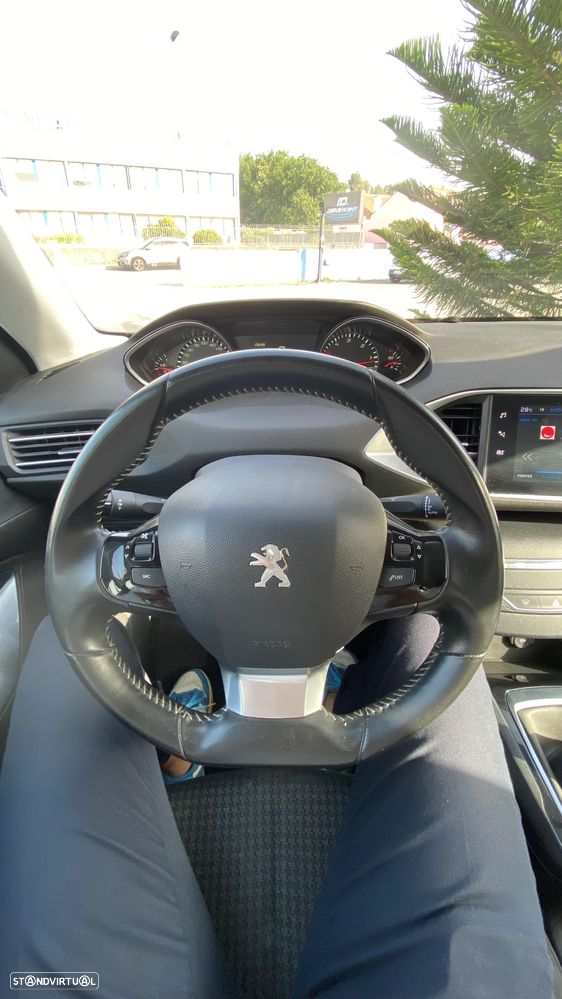 Peugeot 308 1.5 BlueHDi Business Line - 28
