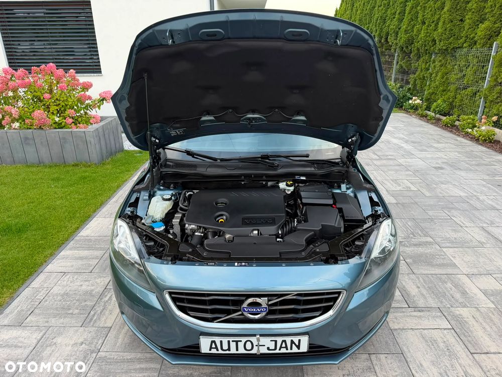 Volvo V40 D2 Summum - 10