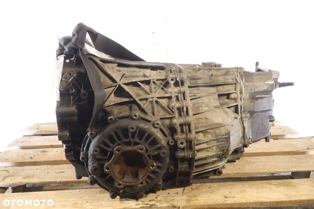 SKRZYNIA BIEGÓW AUTOMAT  AUDI A6 C6 2.4 GAC - 3