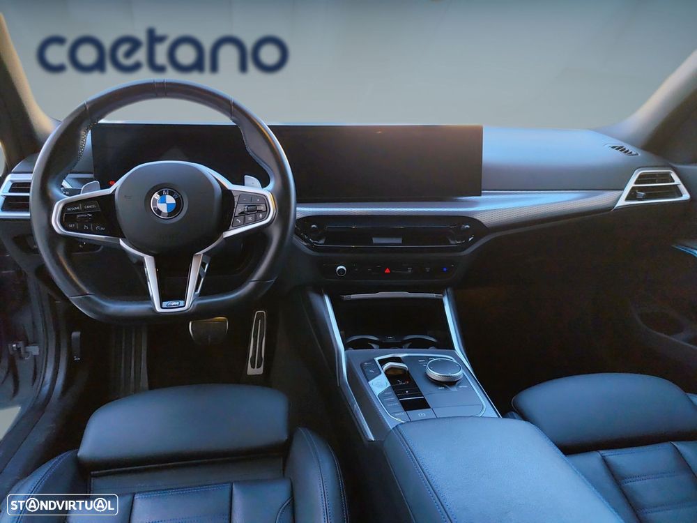 BMW 320 d Pack Desportivo M Auto — fotografia 12