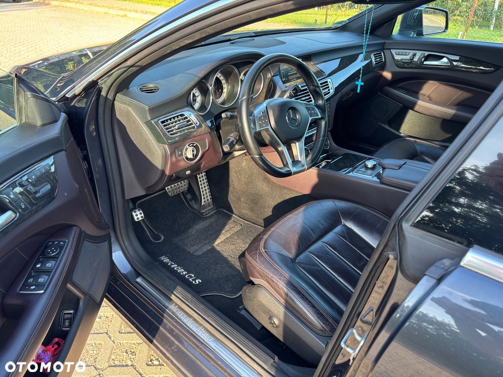 Mercedes-Benz CLS 350 CDI 4-Matic BlueEff - 7