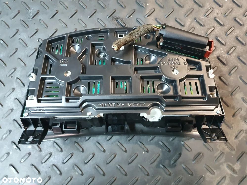 Licznik Opel Astra H 1.9 CDTI 13216684 ZAFIRA B EUROPA DEMONTAŻ - 3