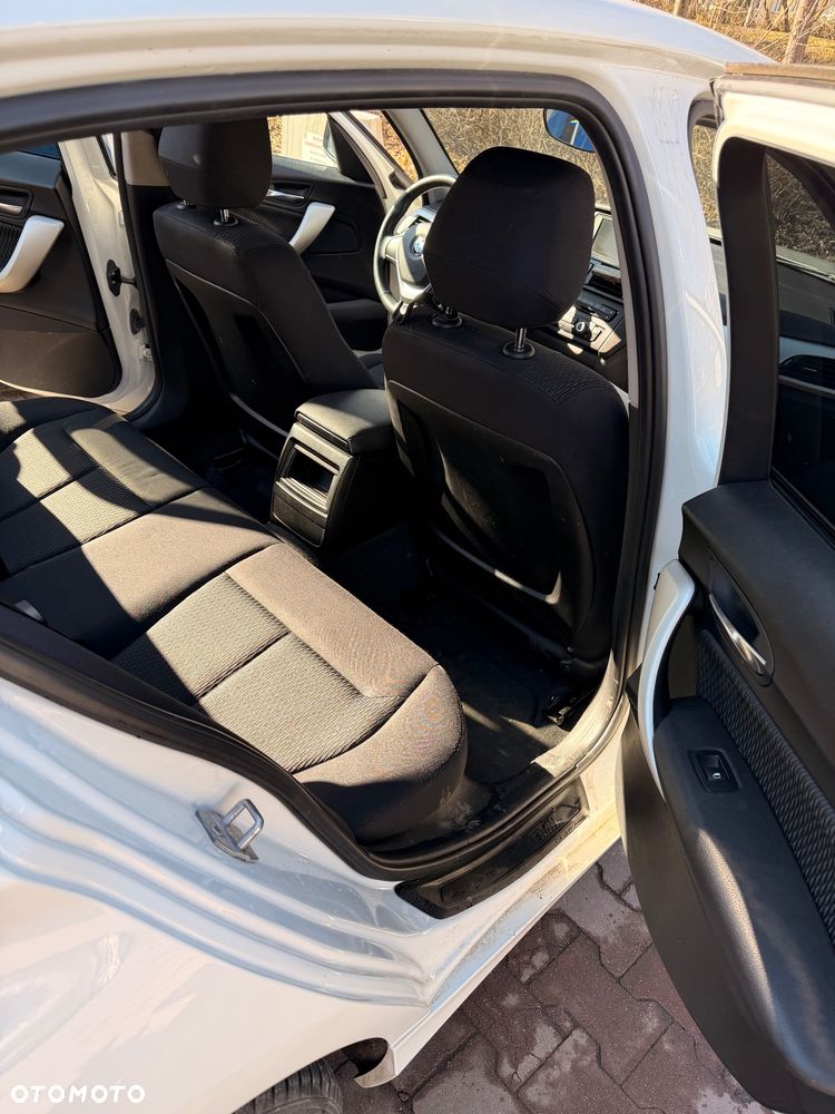 BMW Seria 1 114i - 16