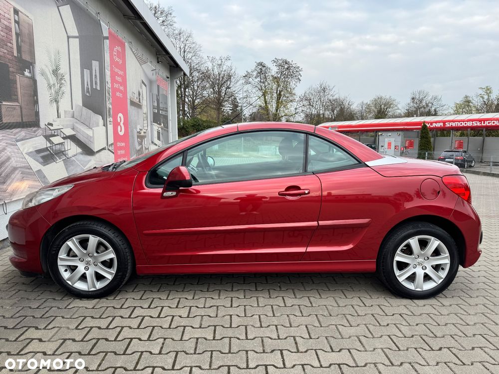 Peugeot 207 CC - 15