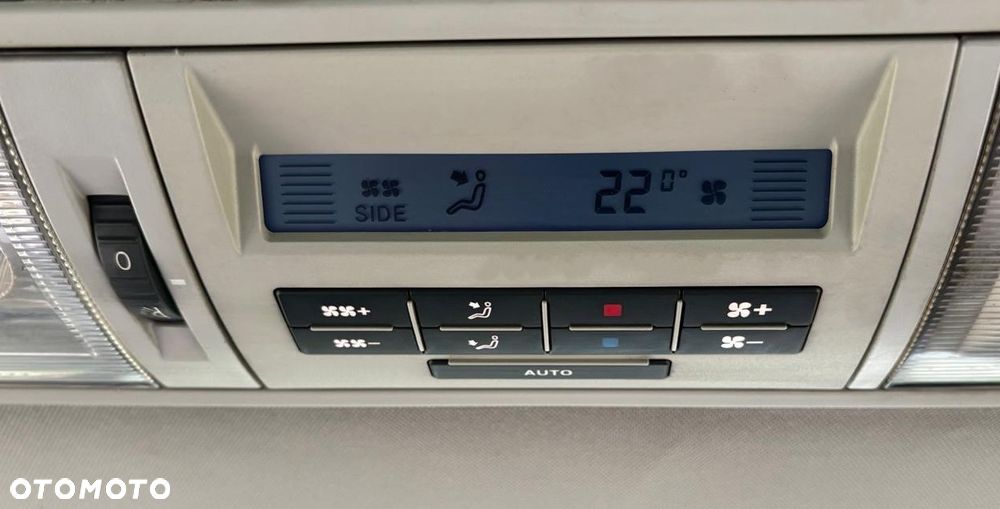 Volkswagen Multivan L1 Highline - 19