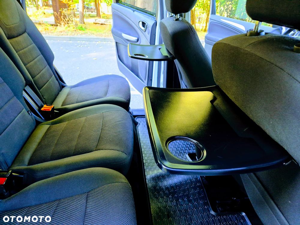 Ford S-Max 2012 photo 5