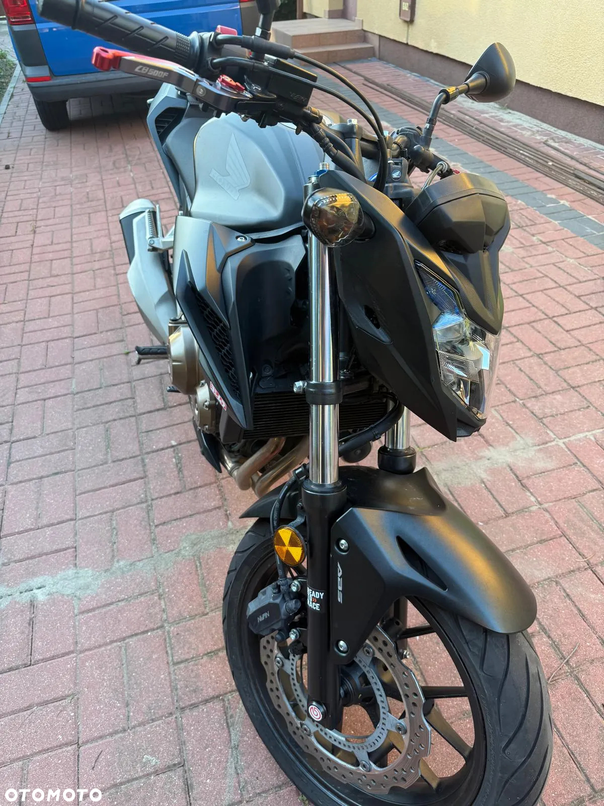Honda CB - 11