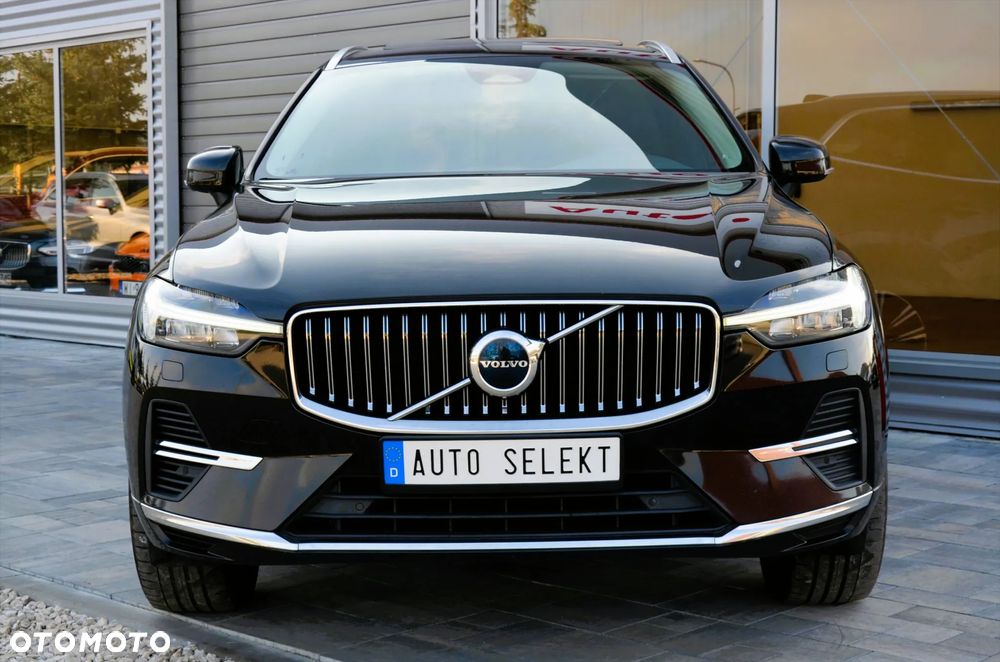 Volvo XC 60 T6 Plug-In Hybrid AWD Inscription - 4