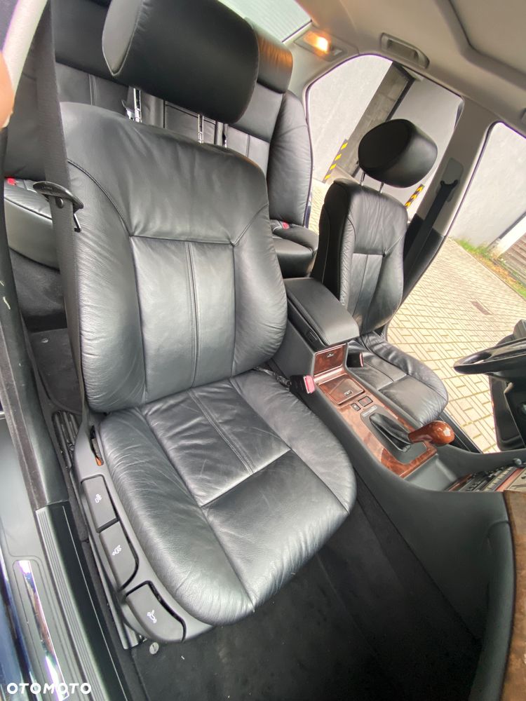 BMW Seria 7 728i L - 20