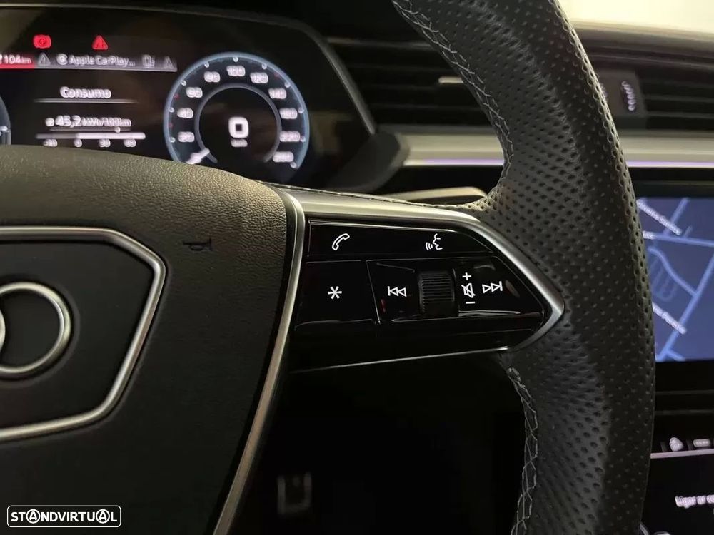 Audi Q8 e-Tron Sportback 50 quattro S line - 36