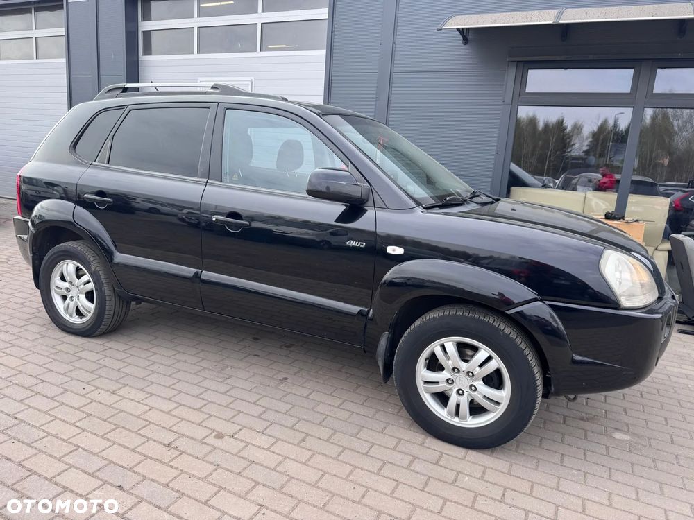 Hyundai Tucson 2.0 CRDi Premium 2WD - 23