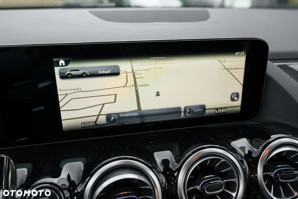 Mercedes-Benz GLA 200 AMG Line - 10