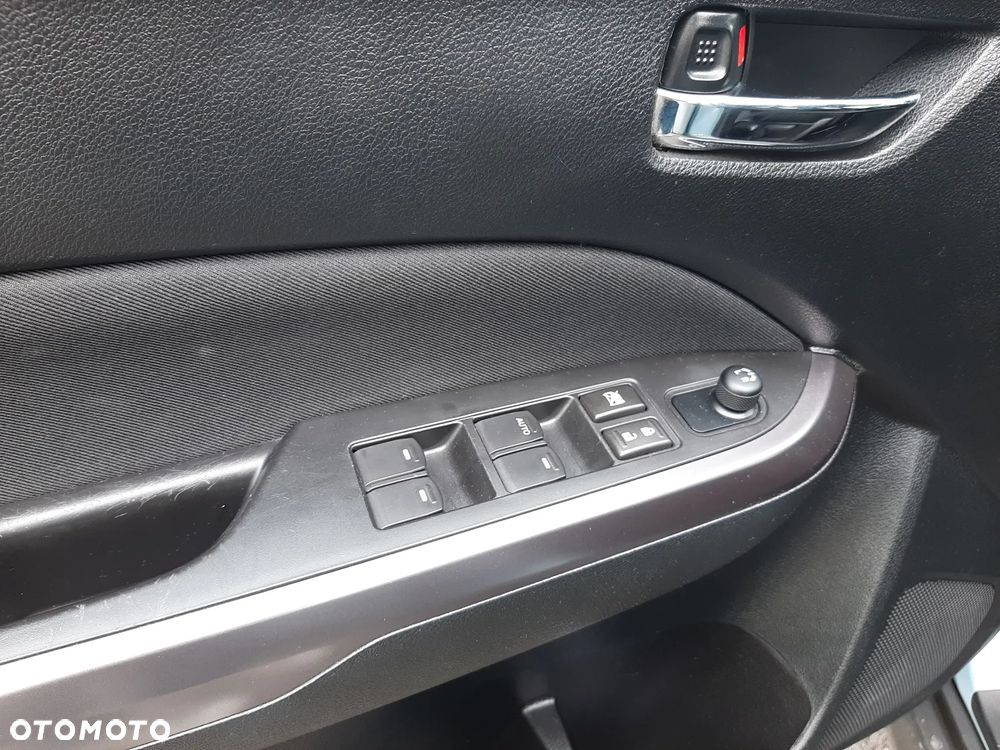 Suzuki Vitara 1.4 Boosterjet SHVS Comfort Plus 2WD - 11