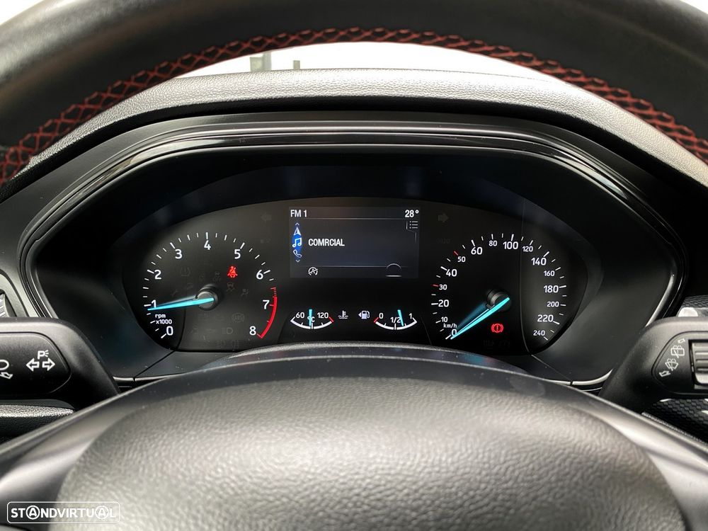 Ford Focus 1.0 EcoBoost MHEV ST-Line - 30