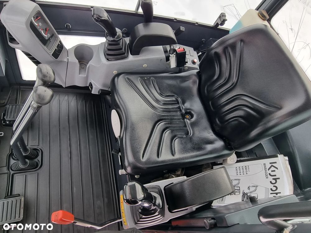 Kubota KX016-4 Koparka Gąsienicowa 2 tony. DEKRA aktualna do 2026r. Rozsuwane Hydr. podwozie! Sprowadzona z Norwegii! Zero luzów i wycieków. Maszyna jak Nowa z Salonu! 2017rok. Pełna Dokumentacja. Gąsienice bez zużycia! Łyżka Skarpowa Nowa! Szybkozłącze! Okazja Tanio! Dodatkowa Linia Hydr. na młot i wiertnice - 34