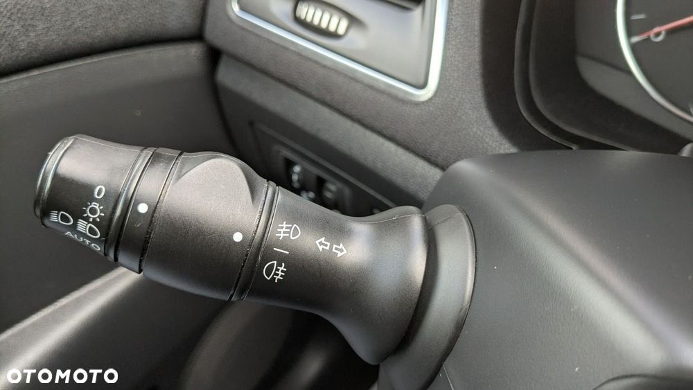 Renault Laguna ENERGY dCi 130 FAP Start & Stop Bose Edition - 29
