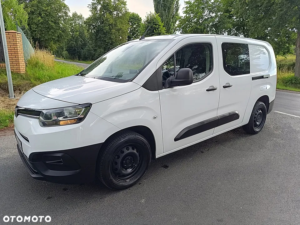 Toyota Proace City 1.5 D-4D Long 2,3t Active (bryg.) - 34