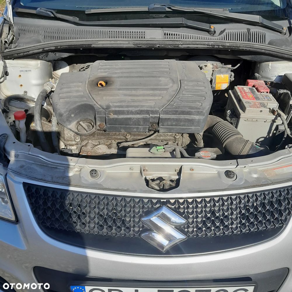 Suzuki SX4 1.6 Explore - 8