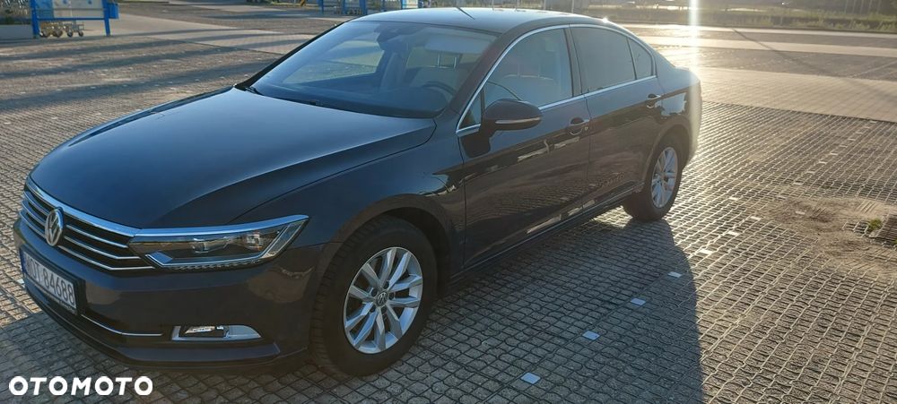 Volkswagen Passat 1.8 TSI BMT Comfortline DSG - 9