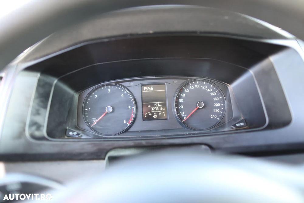 Volkswagen Transporter - 10