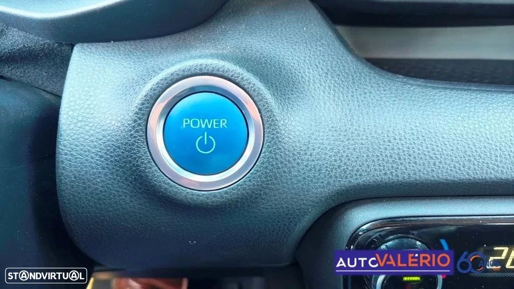 Toyota Yaris 1.5 HDF Comfort Plus - 24