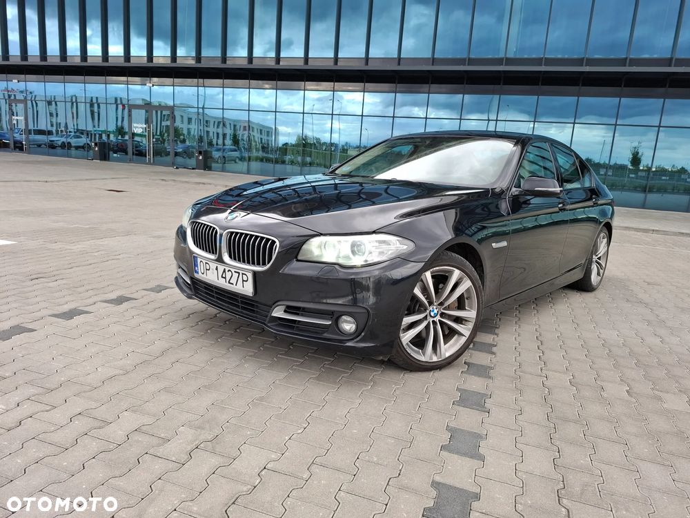 BMW Seria 5 525d xDrive - 8