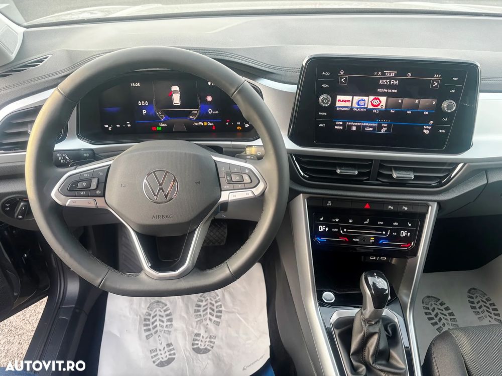 Volkswagen T-ROC 1.5 TSI DSG Life - 8